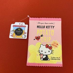 Hello Kitty Pouch